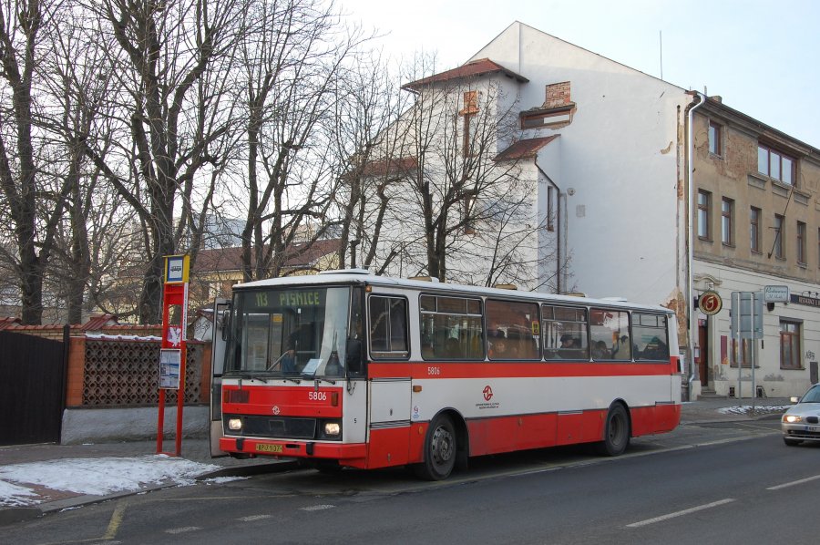 5806