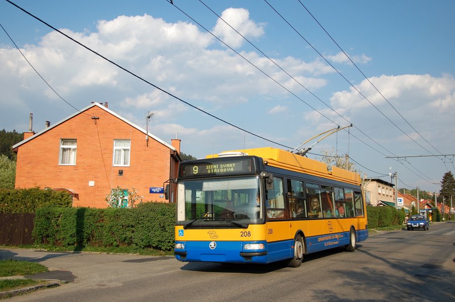 208