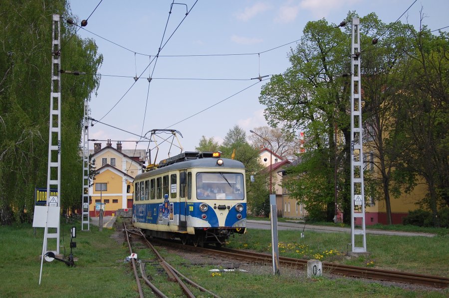 411 901-2