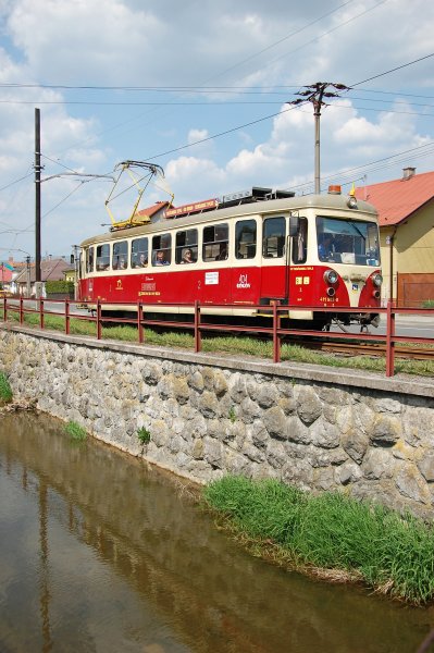 411 902-0