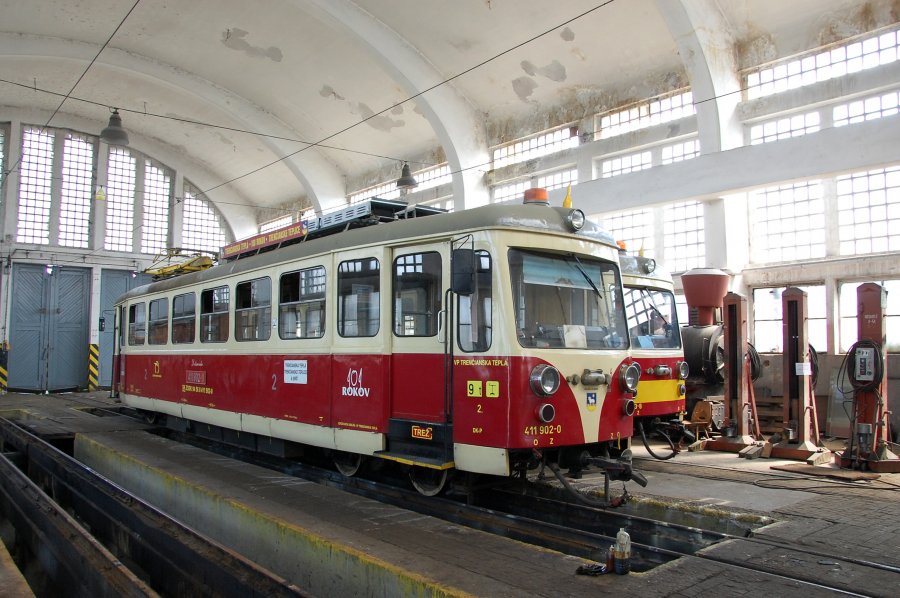 411 902-0