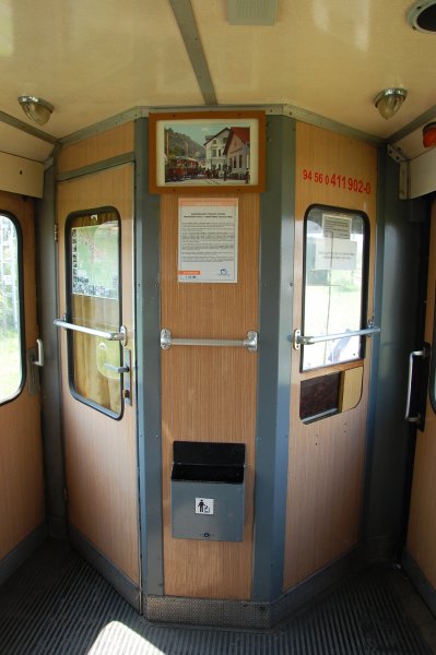 411 902-0