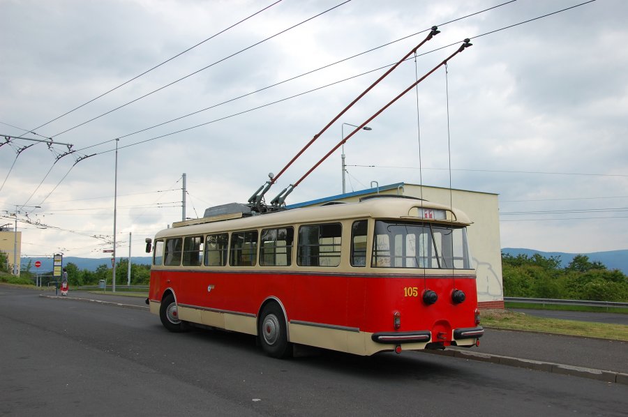 105
