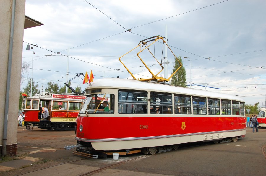 5002