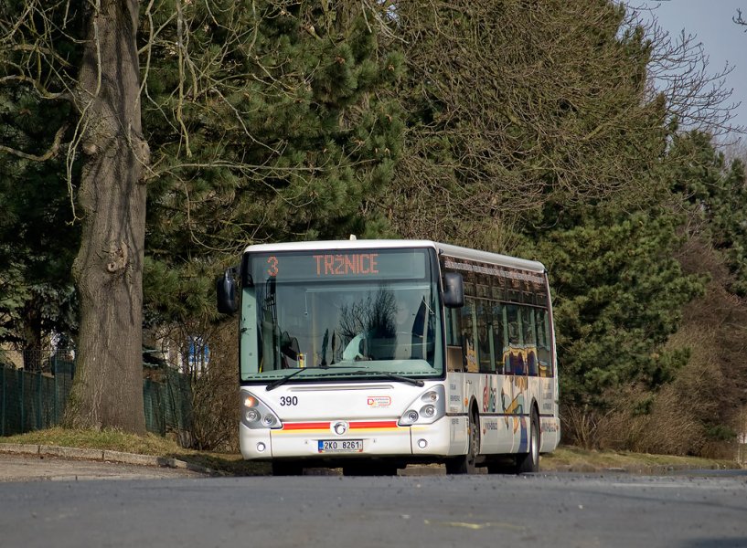 390
