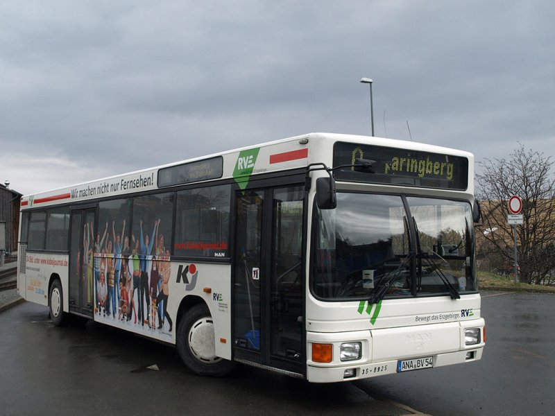 35-8925
