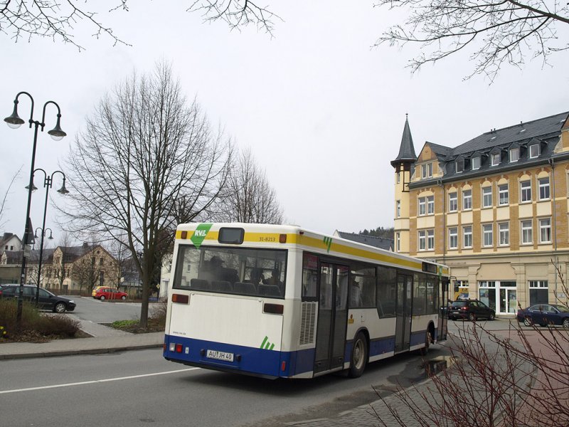 31-8213