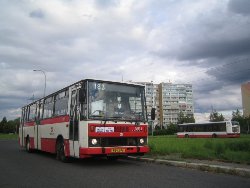 5812