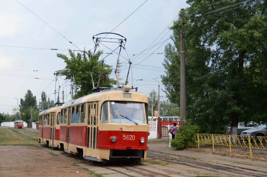 5620