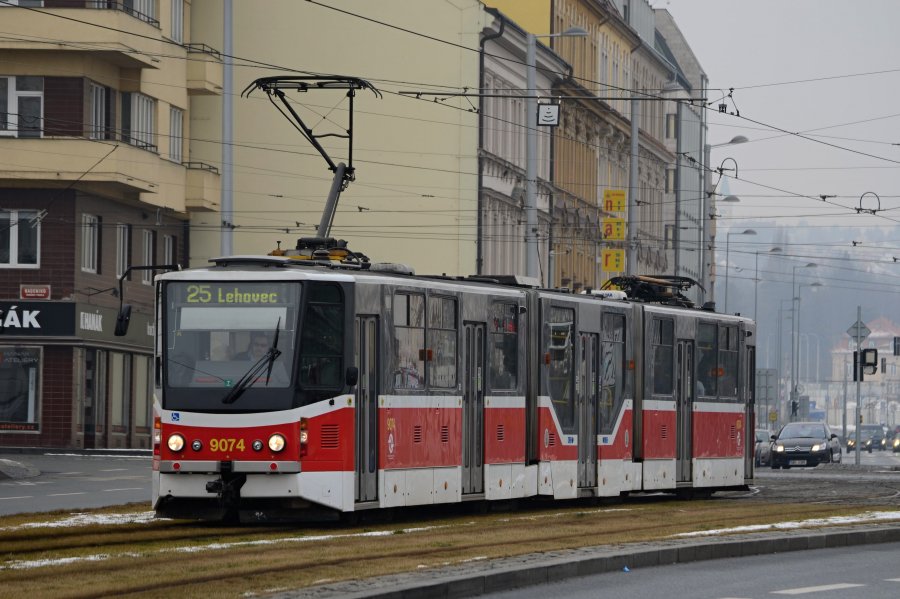 9074