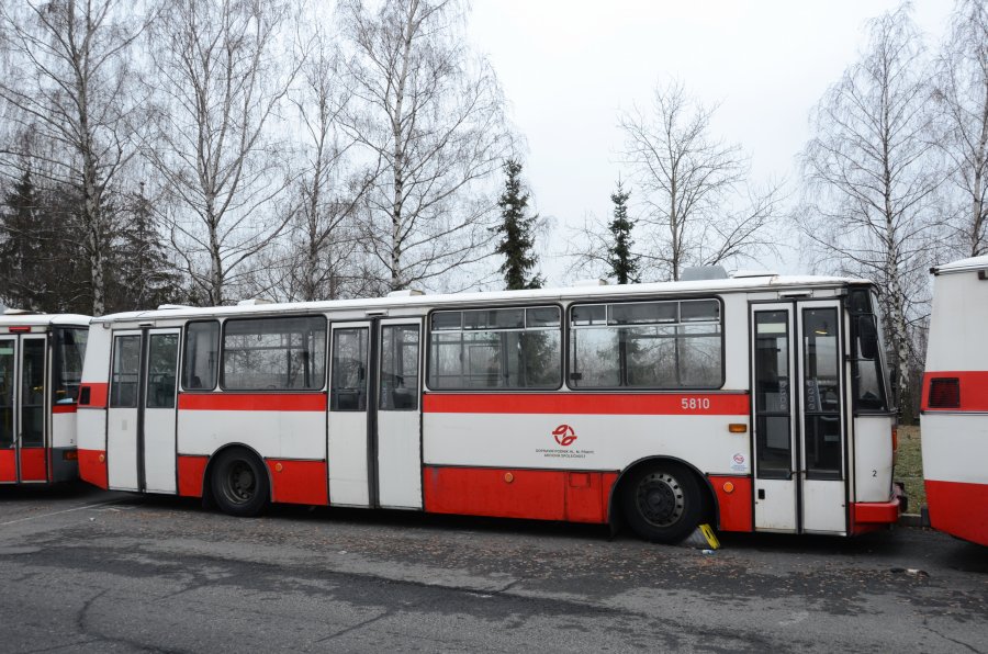 5810