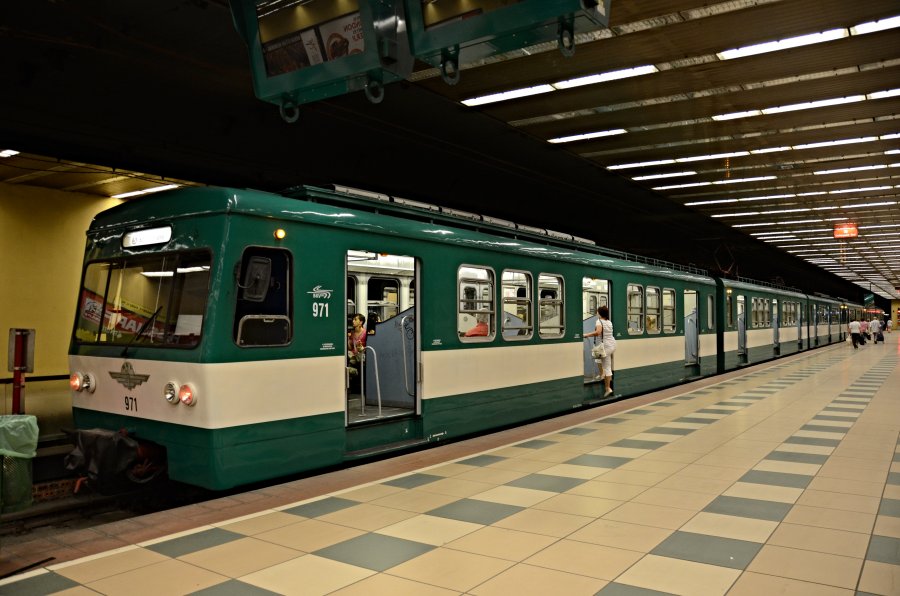 971