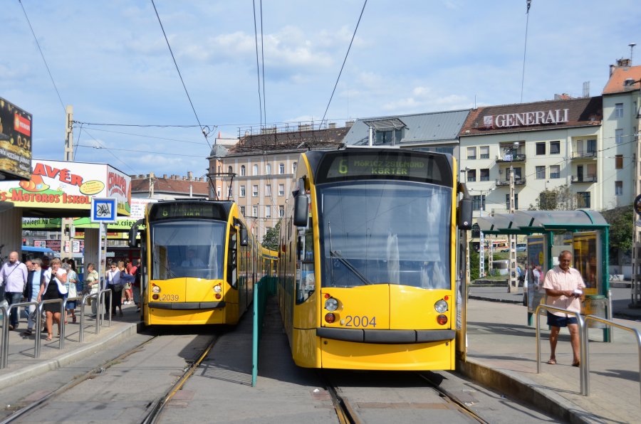 2039+2004