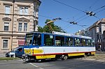 906