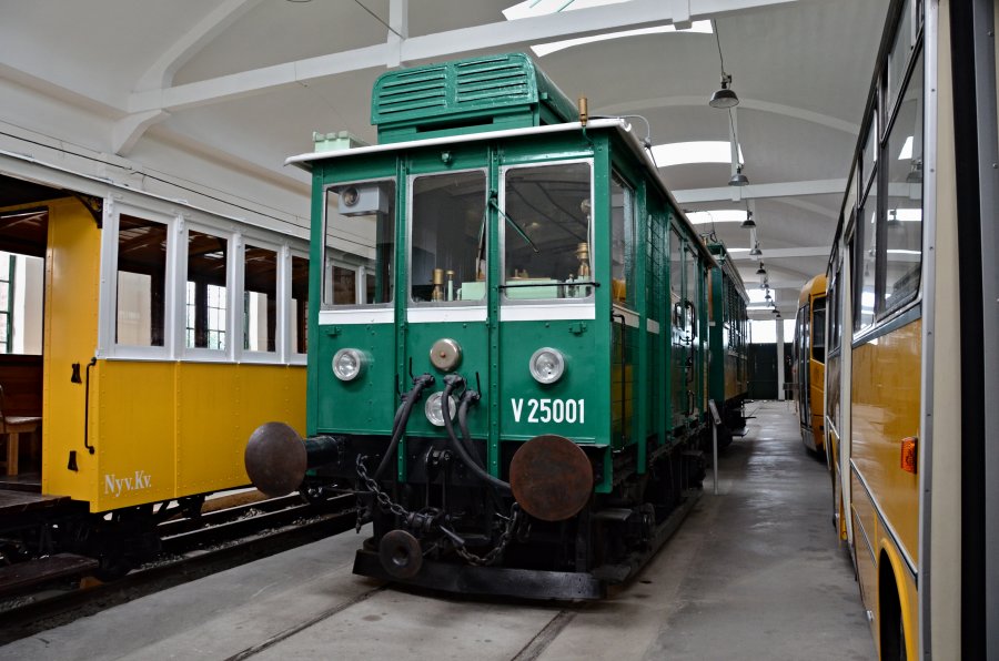 V25001