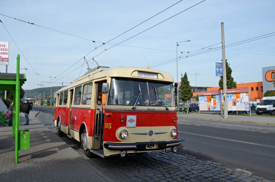 105