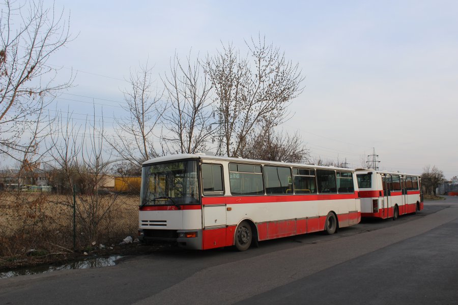 7342