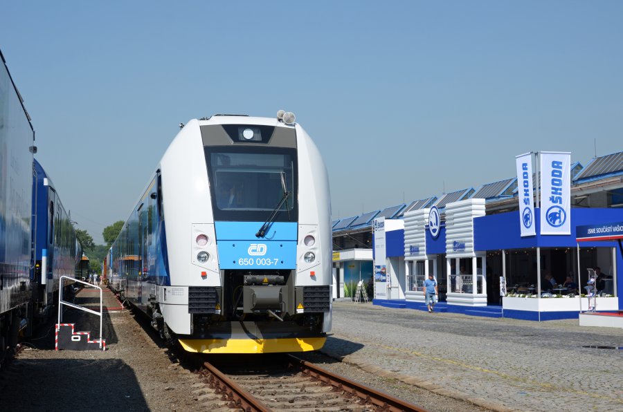 650 003-7