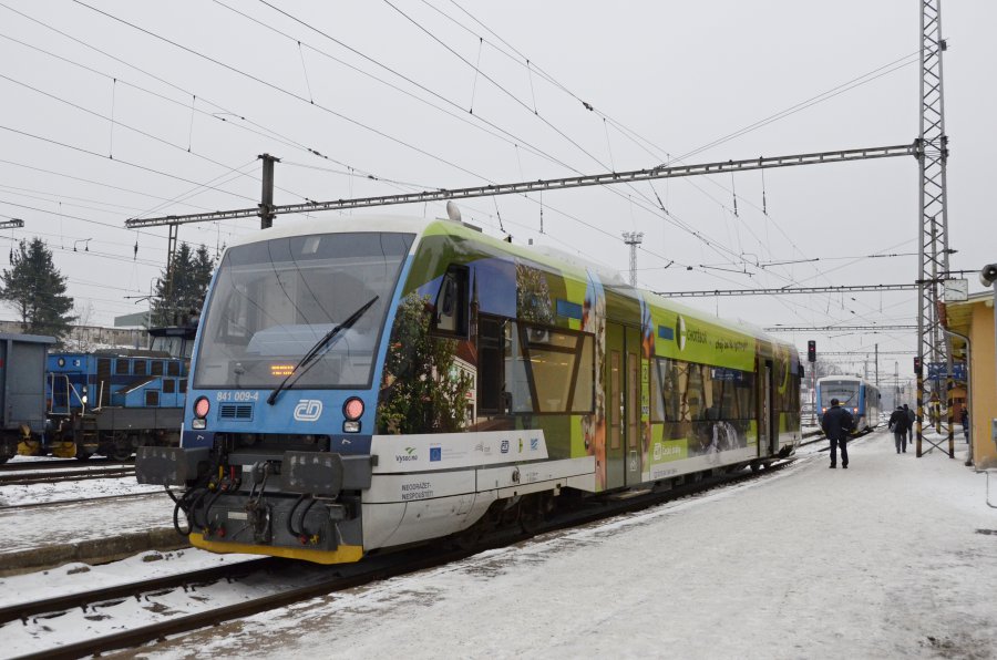 841 009-4