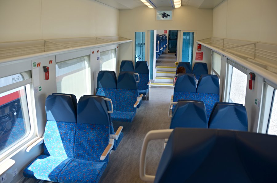 844 017-4