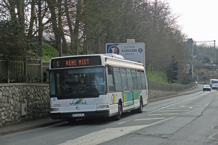 039123