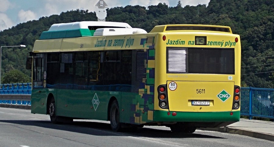 5611