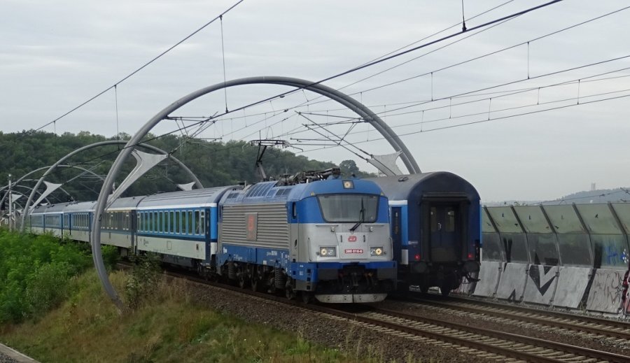 380 016-6