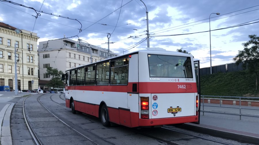 7462