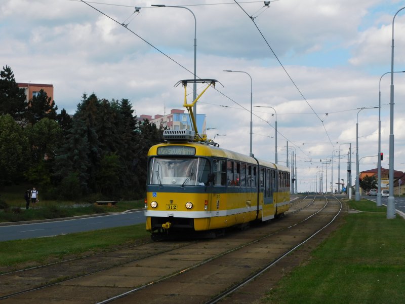 312