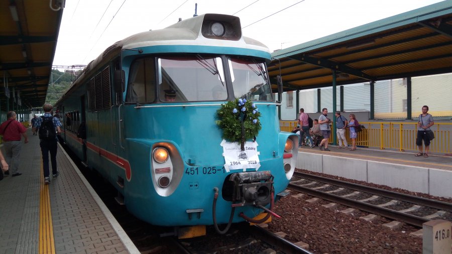 451 025-1