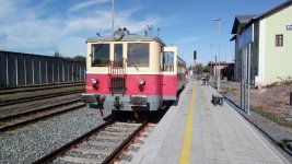 830 056-8