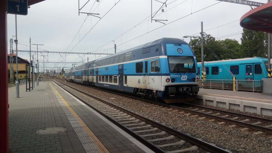 971 076-5