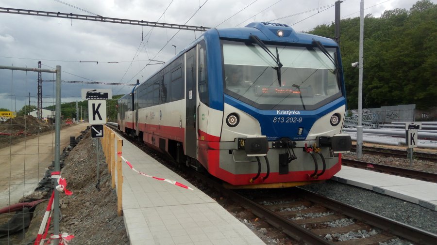 813 202-9