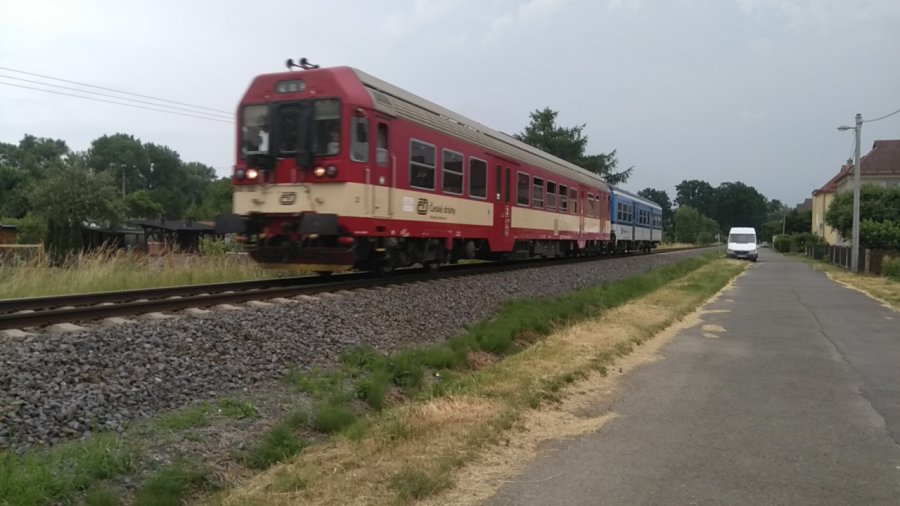 843 002-7