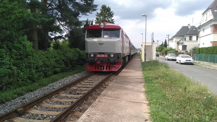 749 254-9