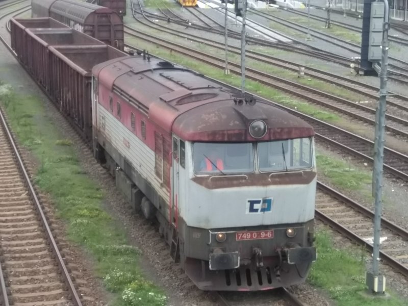 749 019-6