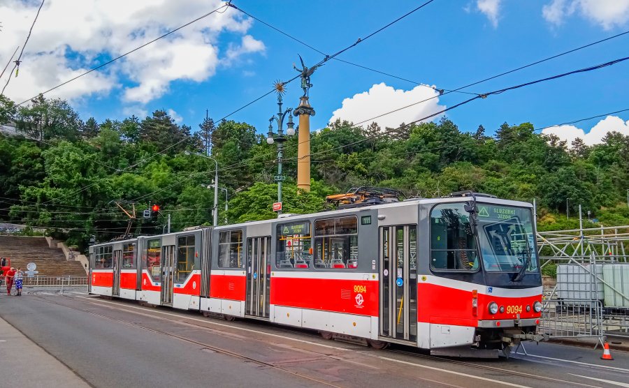 9094