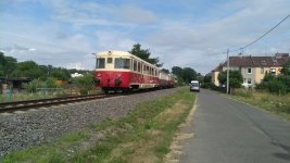 820 528-8