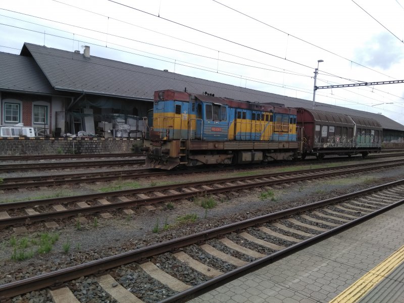 742 454-2