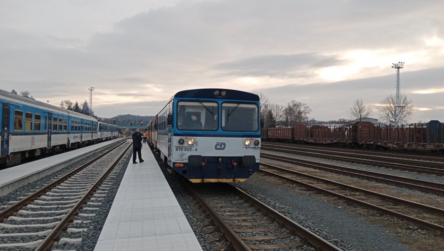 810 055-4