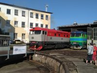 749 250-7
