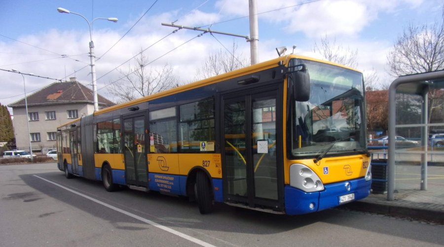 827