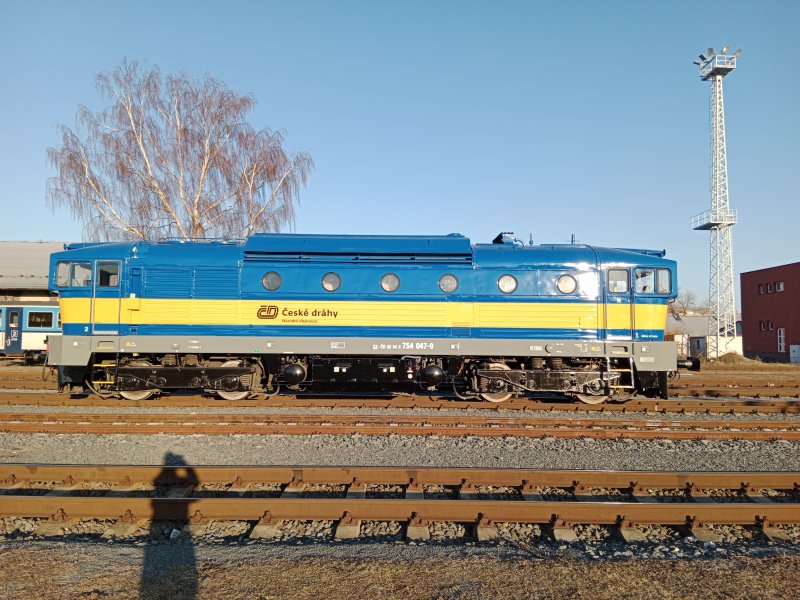 754 047-9
