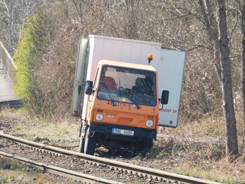 rekonstrukce tramvajové estakády Ohrada - Palmovka