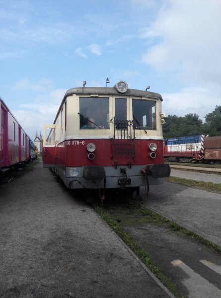 830 076-6