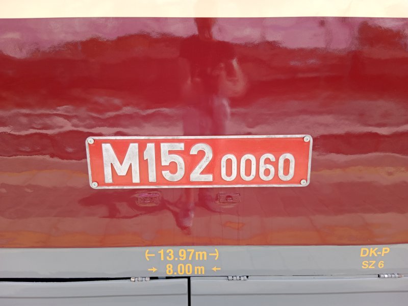 810 060-4