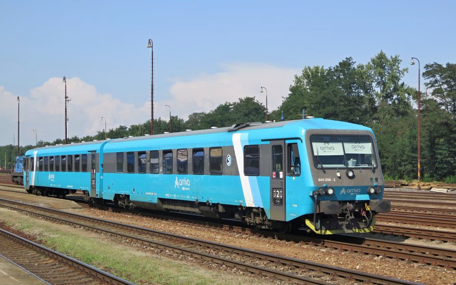 845 206-2