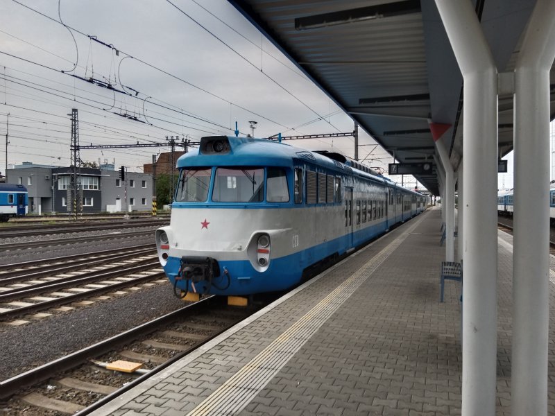 451 046-7