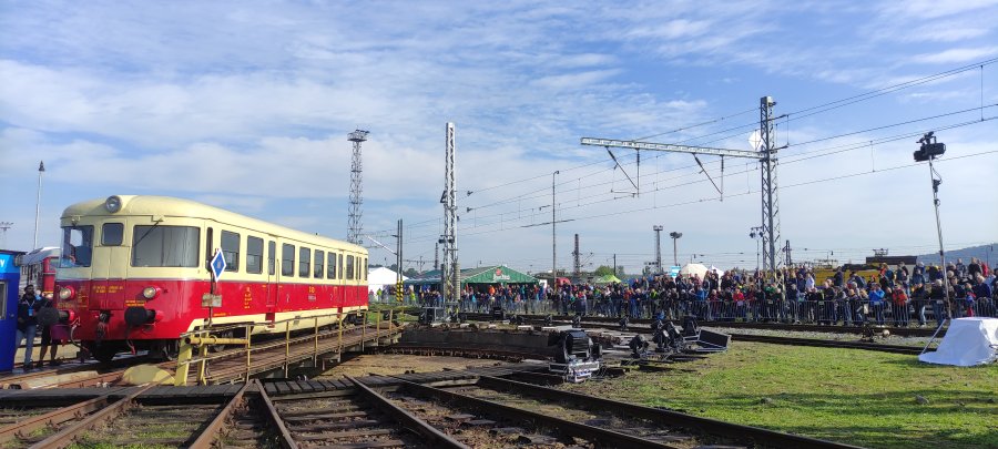 820 100-6
