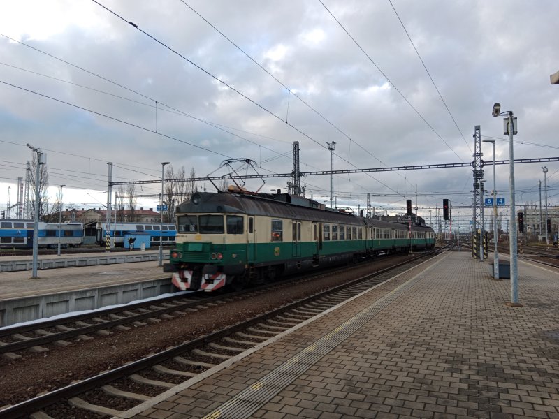 460 080-5
